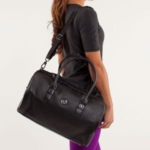 Lululemon Daily Om Duffel - Black